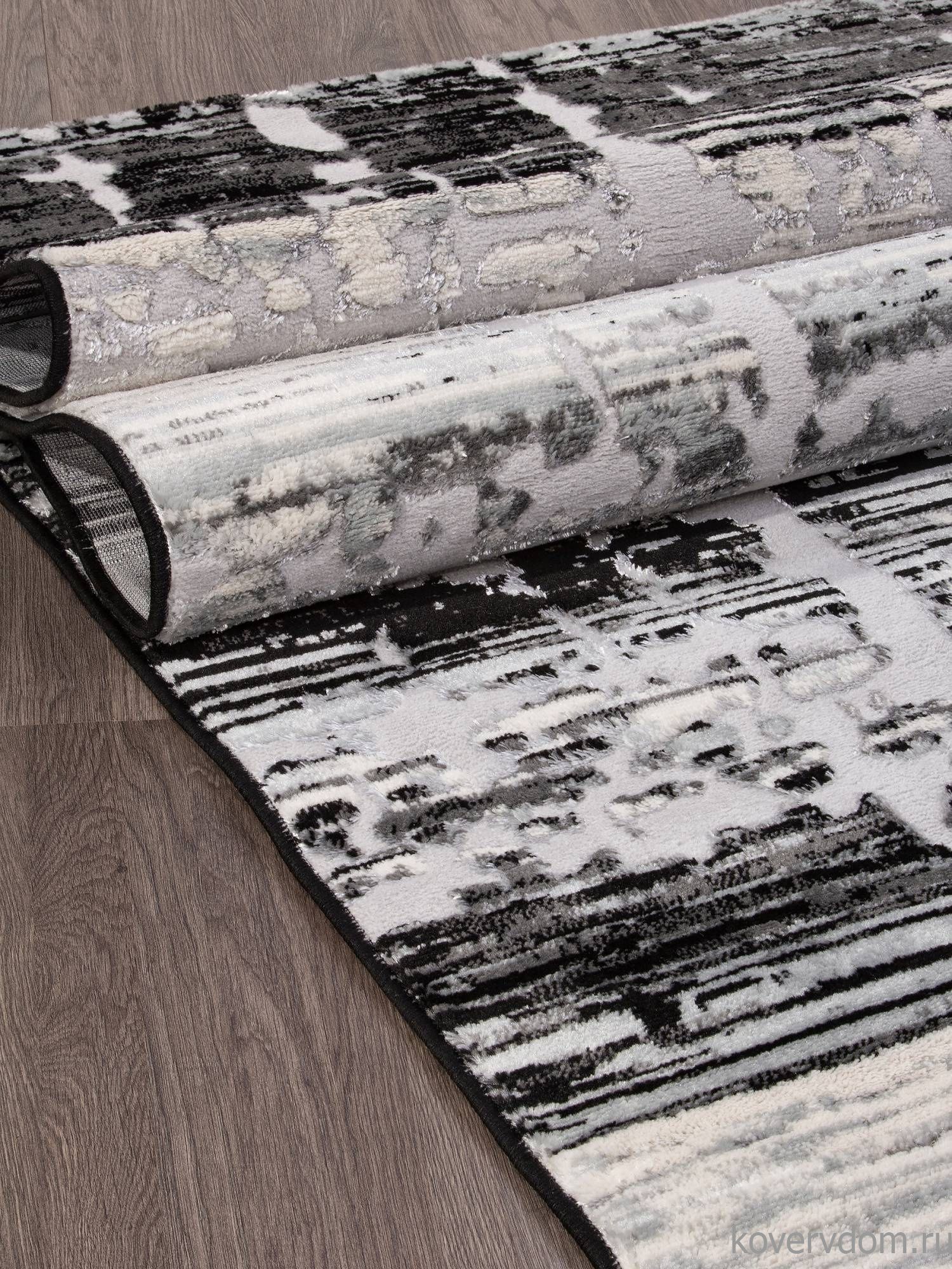 Ковер Valentino Y012A LIGHT GREY SHIRINK / BLACK