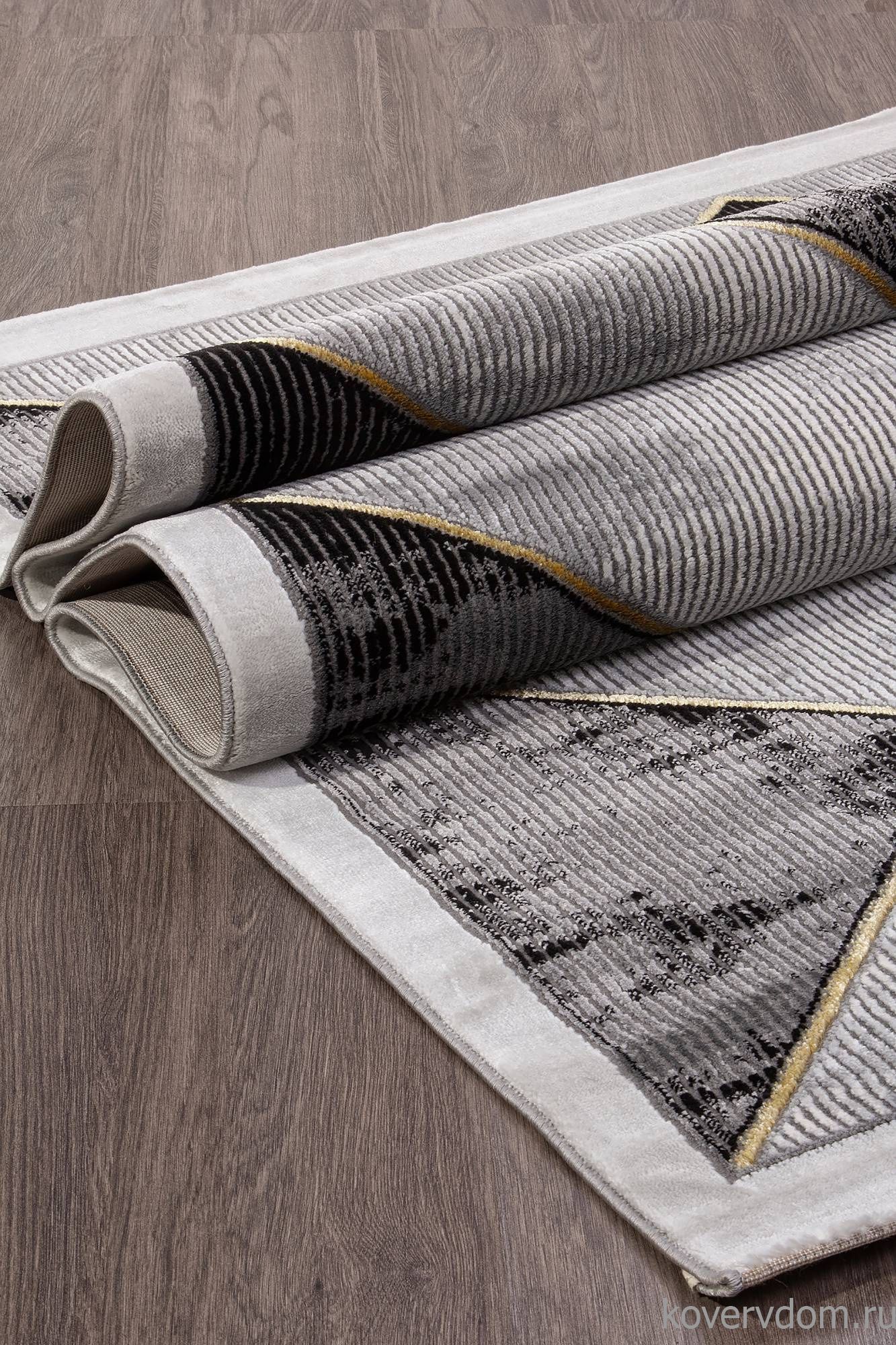 Ковер OMEGA 04483G GOLD / GOLD