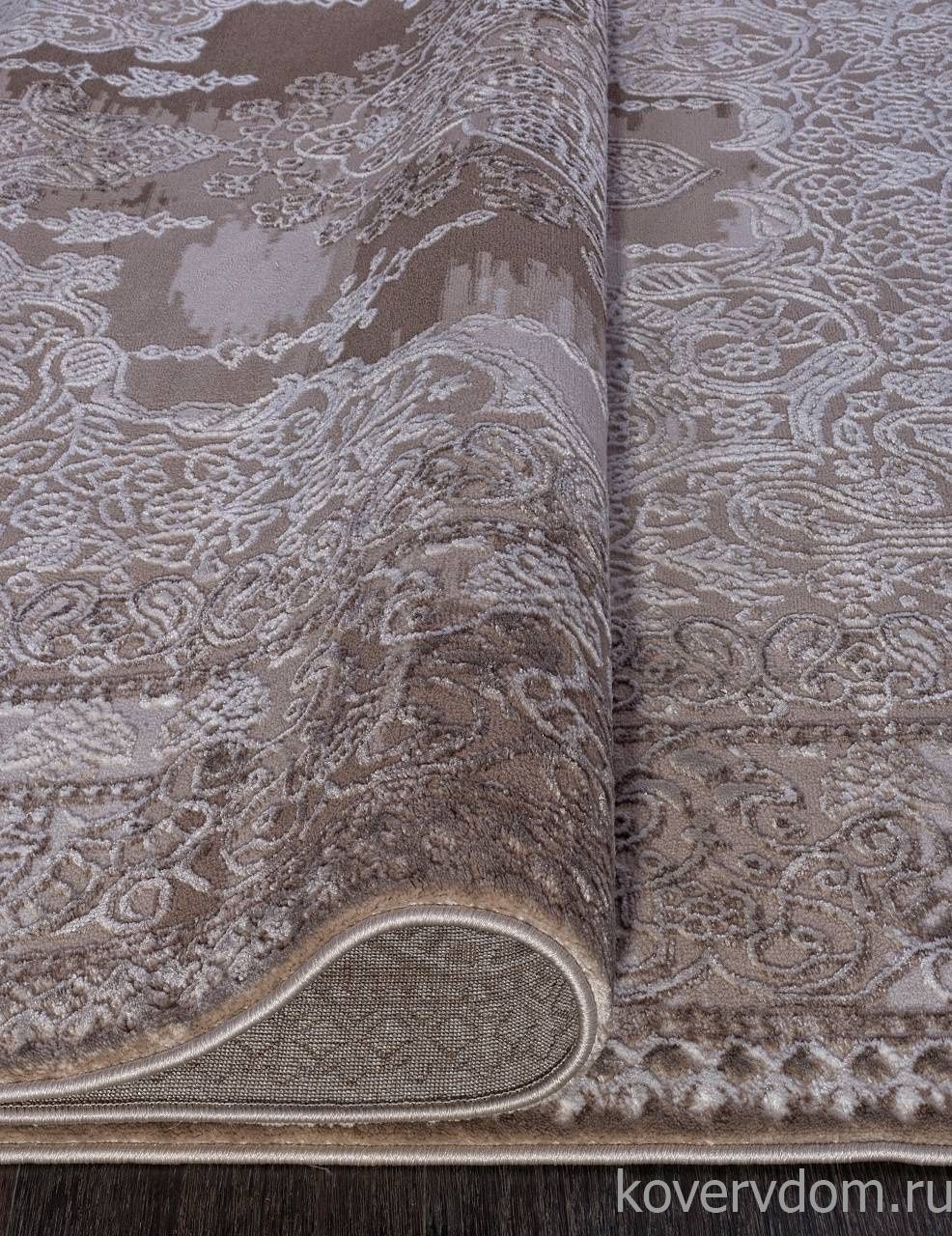 Ковер ARMINA 03704A BROWN / BROWN Ковер ARMINA 03704A BROWN / BROWN